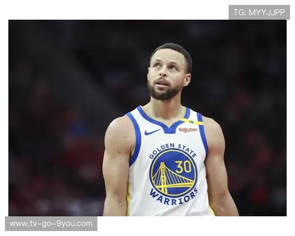 勇士与掘金激烈对决 星光闪耀谁能笑到最后